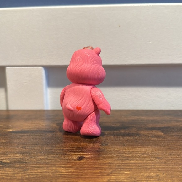 Care Bear Love a Lot Vintage poseable 1983 Kenner PVC figure - Picture 2 of 7